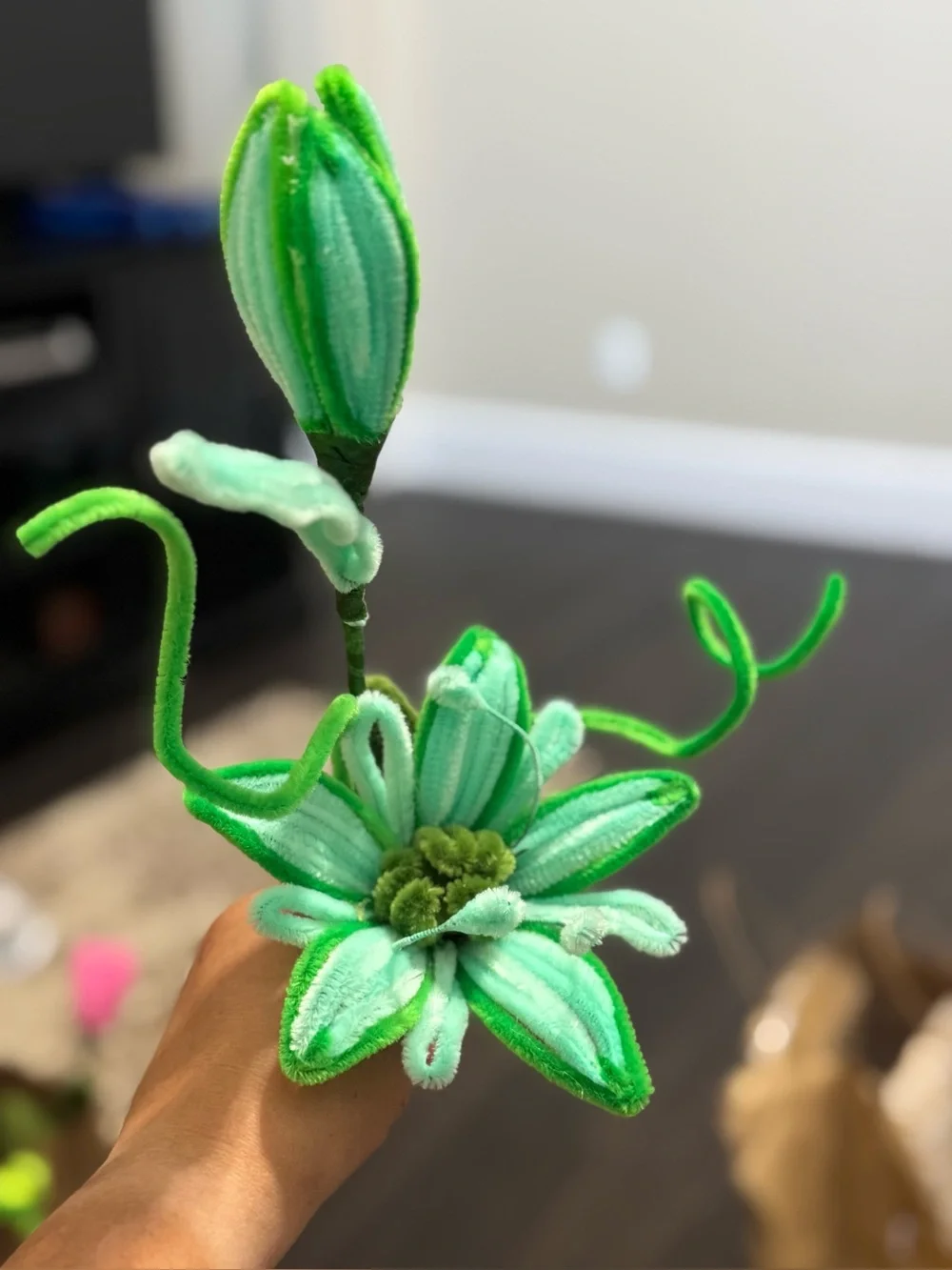 Handcraft Green Plush Flower stem